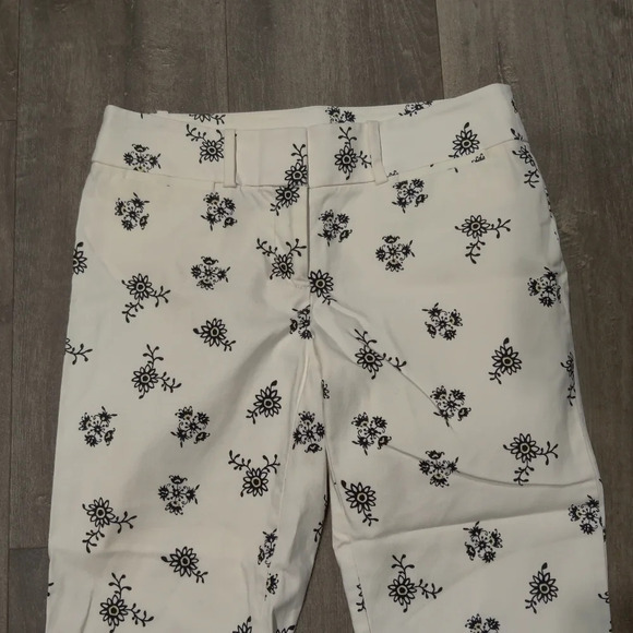 Loft Marisa Meadow Floral Riveria Pant - Picture 4 of 7